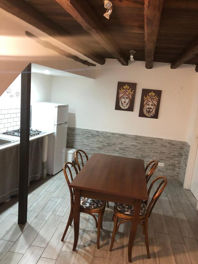 La Casetta Del Borgo 팔레르모 외부 사진