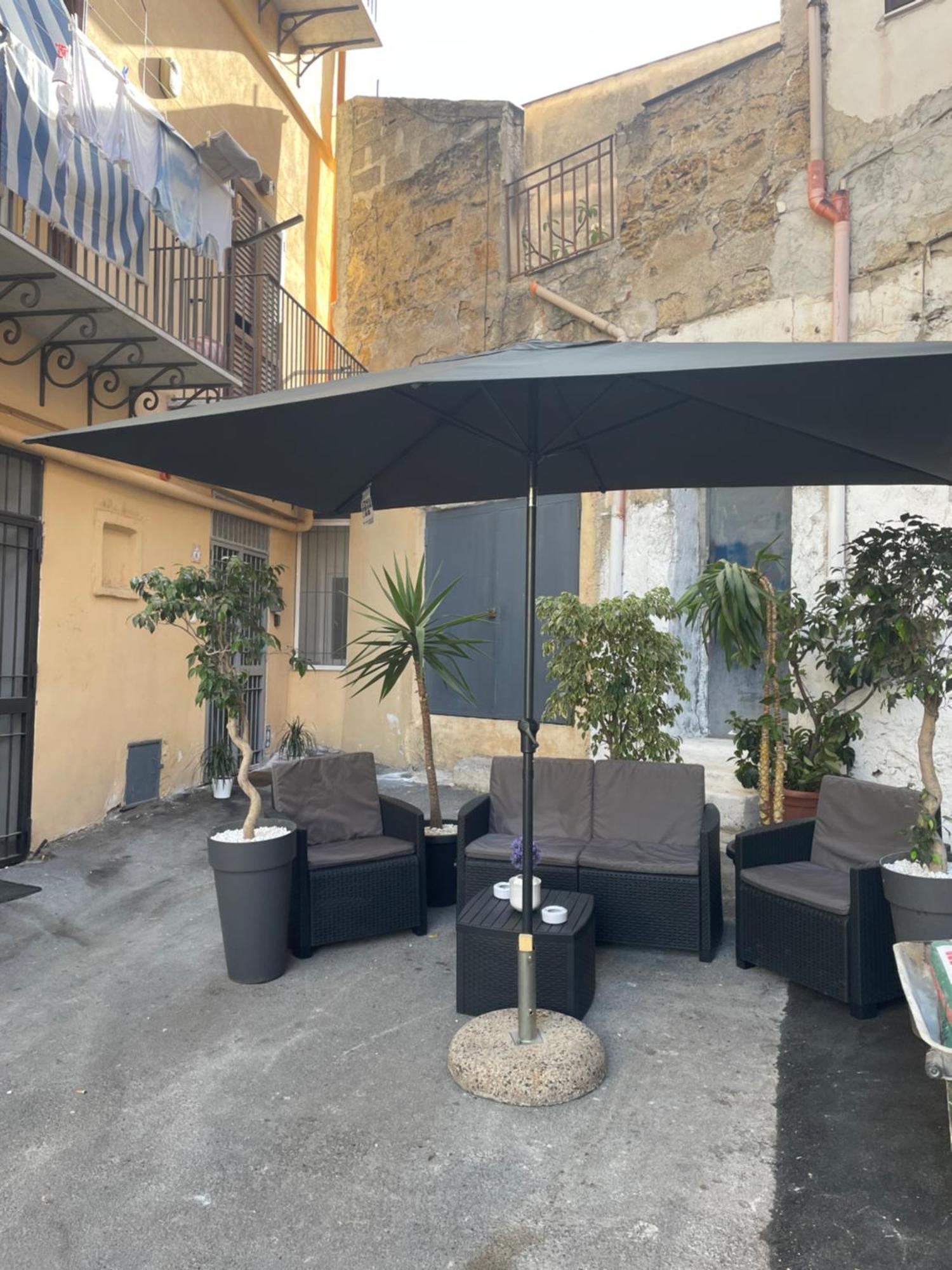 La Casetta Del Borgo 팔레르모 외부 사진